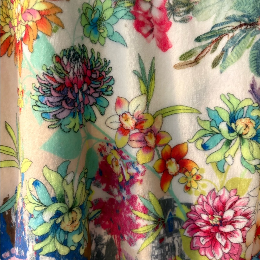 Johnny Was Vibrant Floral Hooded Coat size large,zip front, hooded with pockets - Picture 4 of 11